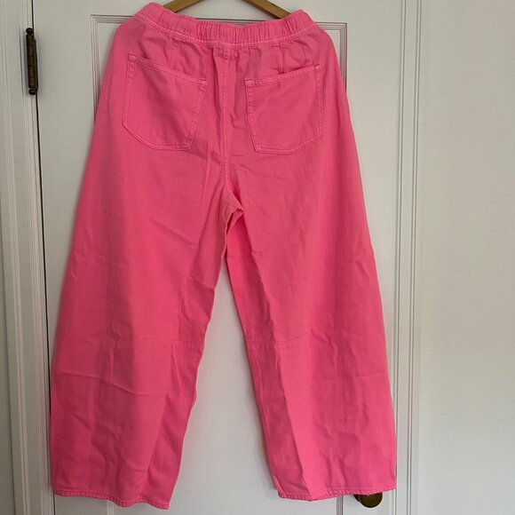 NWT GAP Mid Rise Easy Horseshoe Jeans Bright Pink Denim | Size Small - Picture 7 of 12